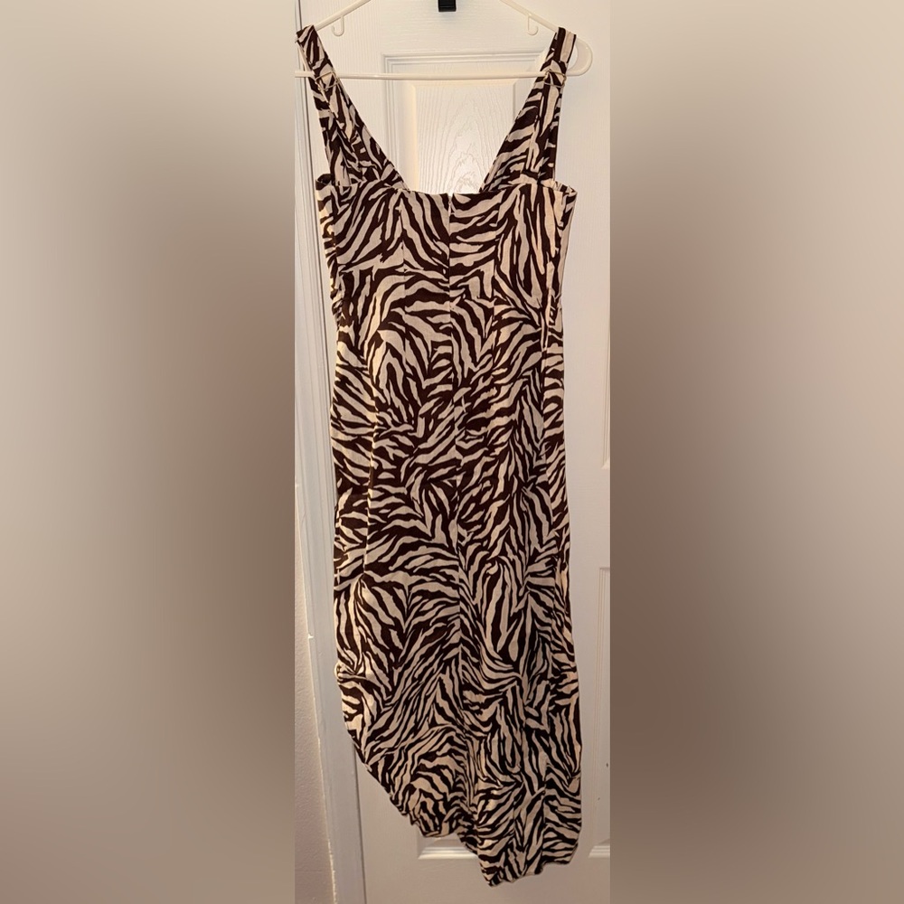 117.  Rumer Cyrus Maxi Dress - Picture 10 of 16